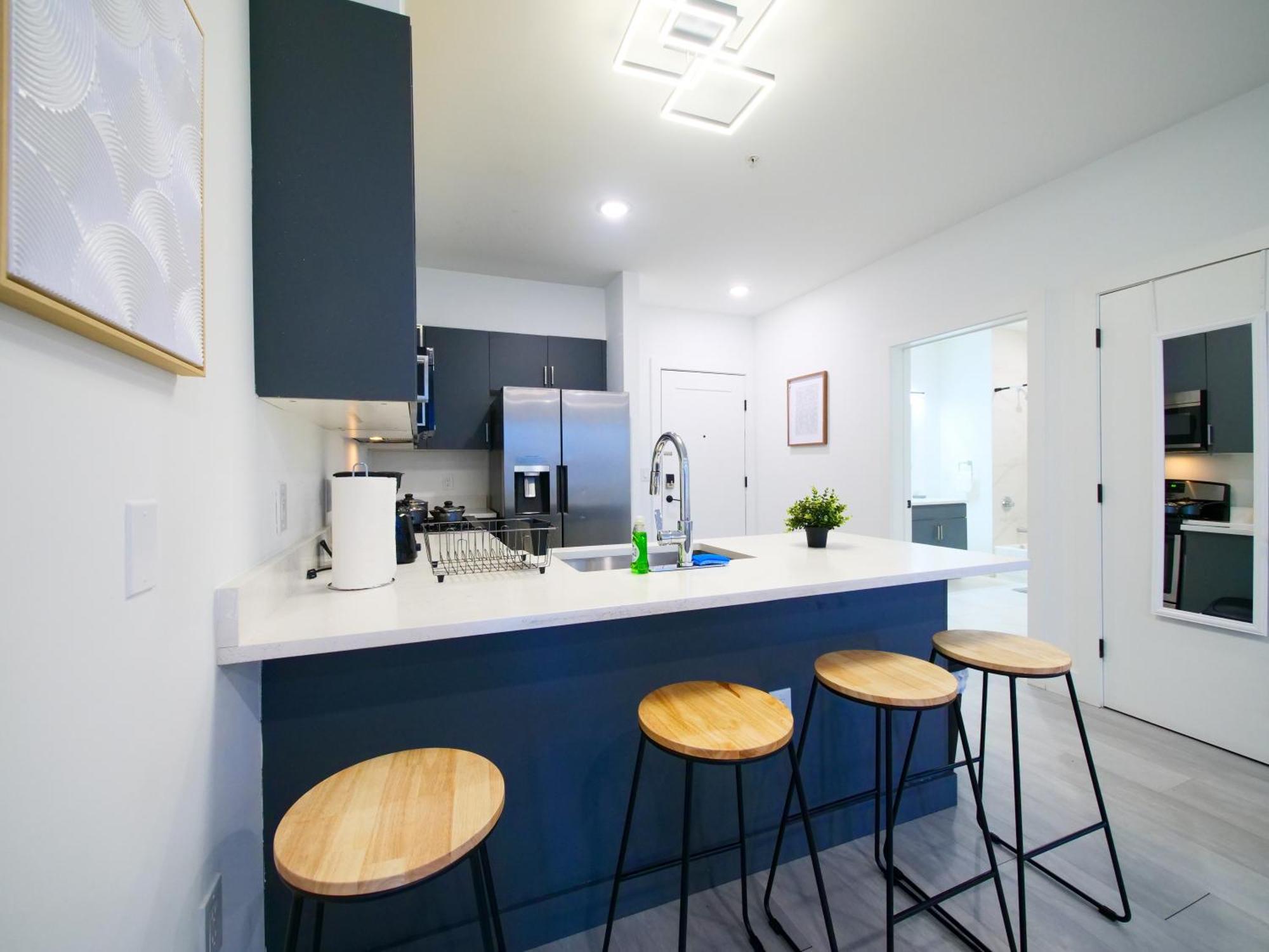New Modern Serenity- 2Br Retreat Near New York City Bayonne Bagian luar foto
