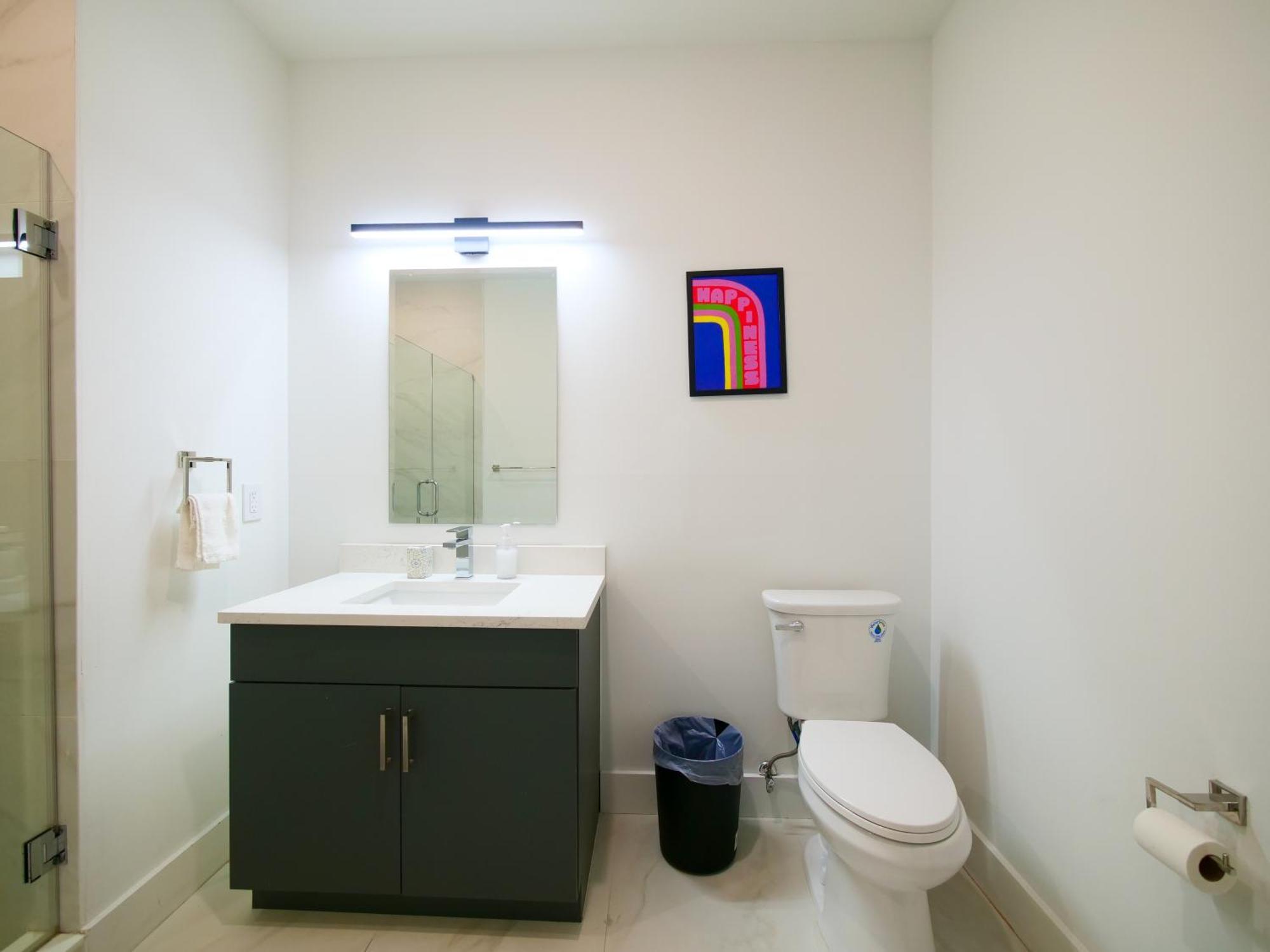 New Modern Serenity- 2Br Retreat Near New York City Bayonne Bagian luar foto