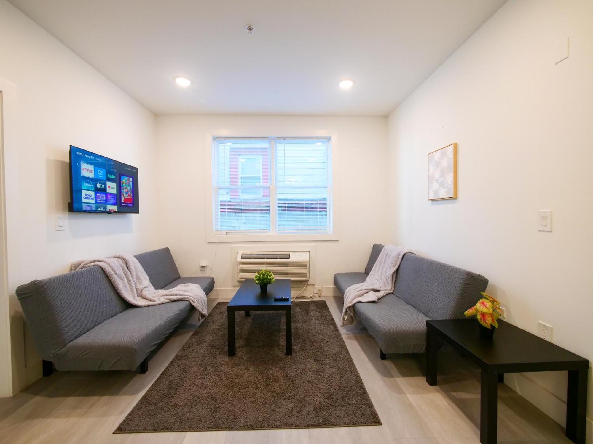 New Modern Serenity- 2Br Retreat Near New York City Bayonne Bagian luar foto